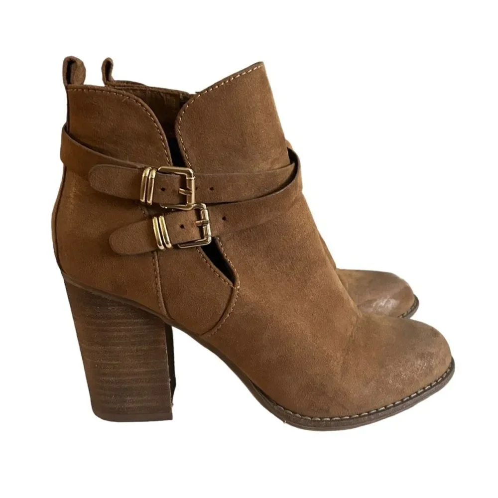 ALDO Suede Leather Buckle Ankle Booties 8 - Picture 14 of 15